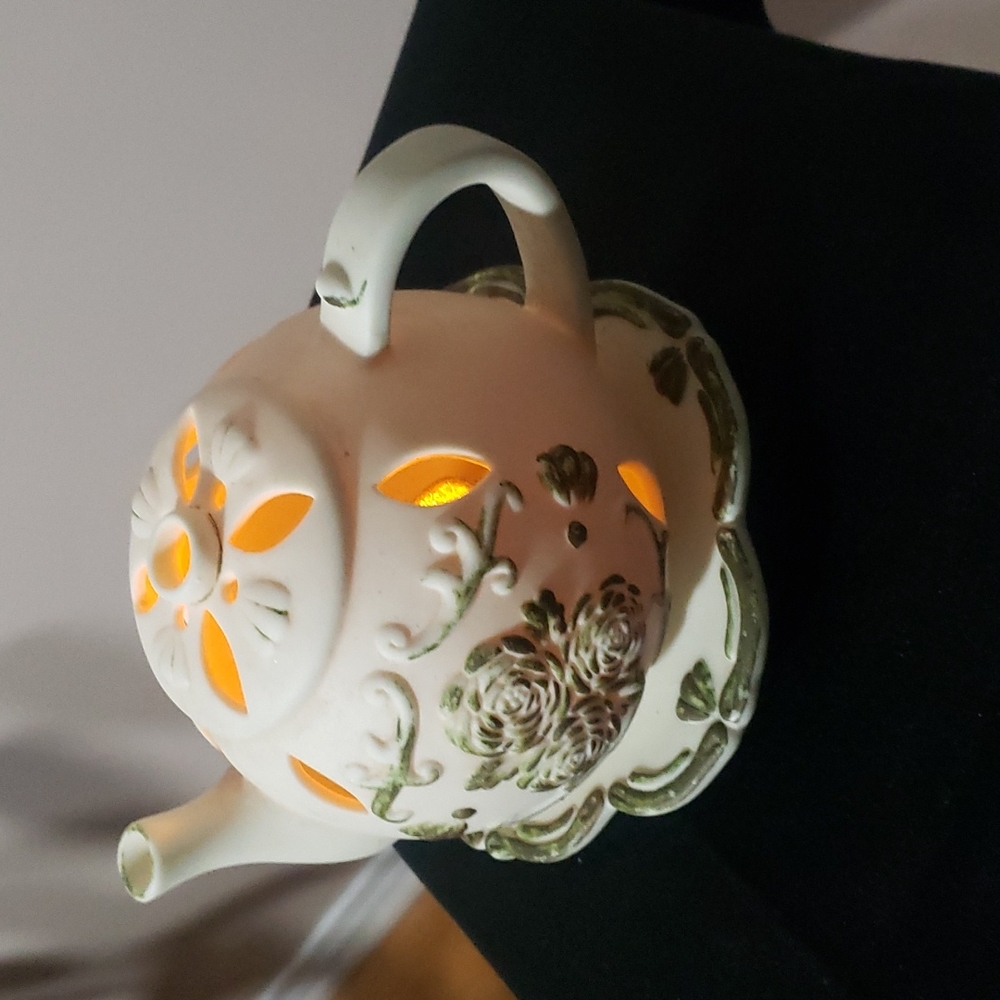 Party Lite Tea light CERAMIC tea Pot and Saucer - Picture 2 of 4